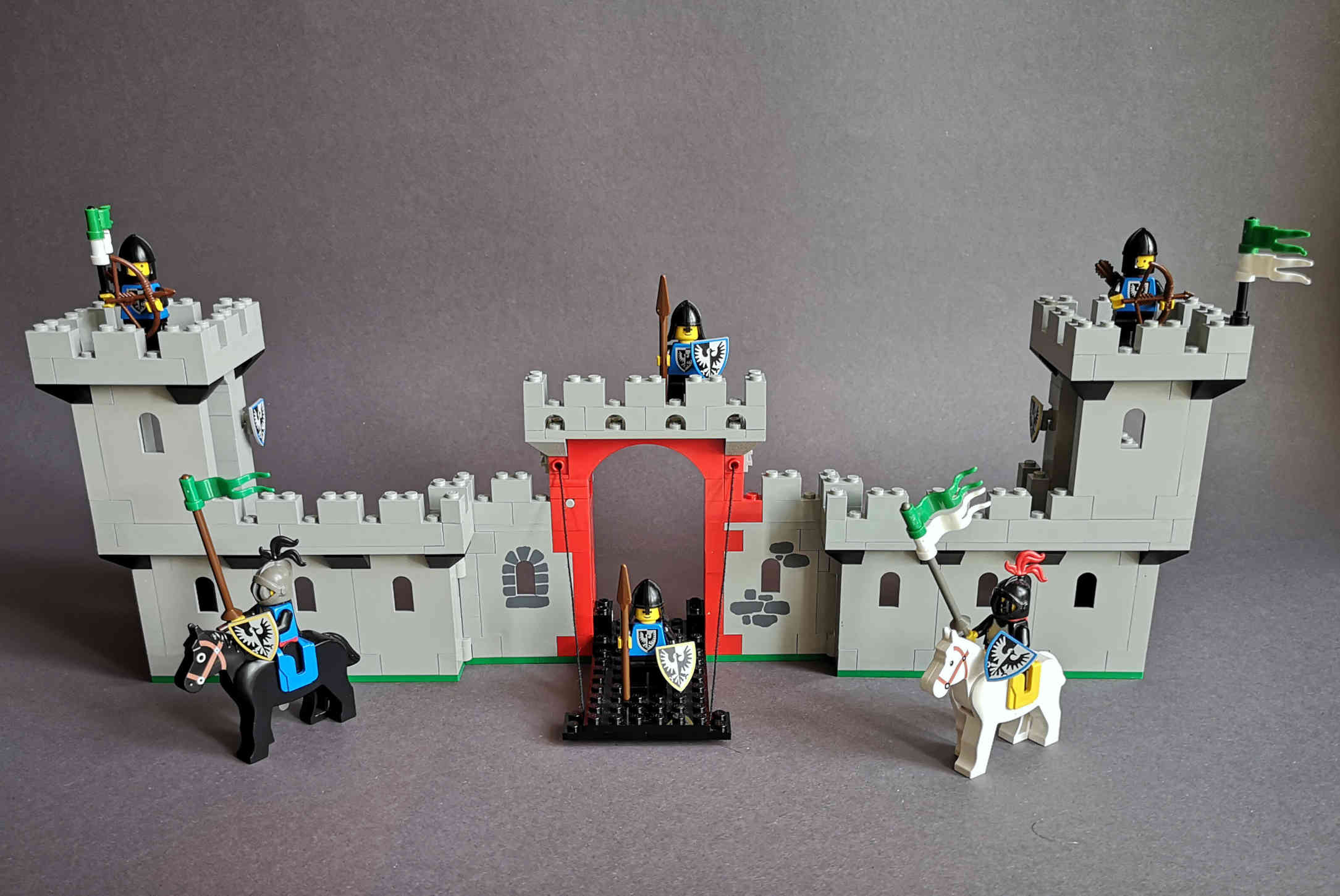 LEGO 6073 Burg aufgeklappt Forderseite