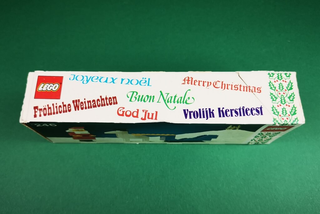 Die Seitenansicht der Box von Set 246 zeigt Weihnachtsgrüße in sechs verschiedenen Sprachen. Darunter deutsch, englisch, italienisch, niederländisch, dänisch.