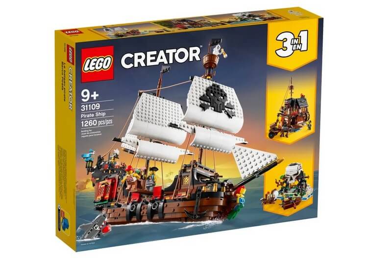Das große Piratenschiff von Lego aus dem Jahr 2020 mit zwei alternativen Modellen.