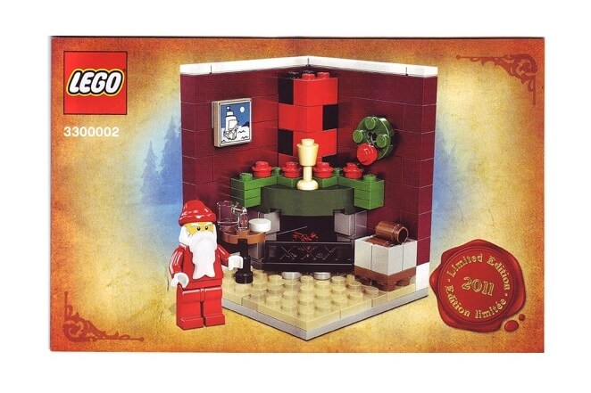 Lego-Set 3300002 zeigt eine Kamin-Szene mit Weihnachtsmann-Minifigur dar und wurde im Jahr 2011 veröffentlicht.