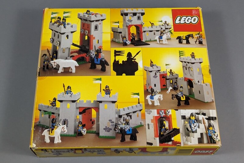 Rückseite des seltenen Kartons von Lego-Set 6073 mit ganz vielen alternativen Burgenmodellen.