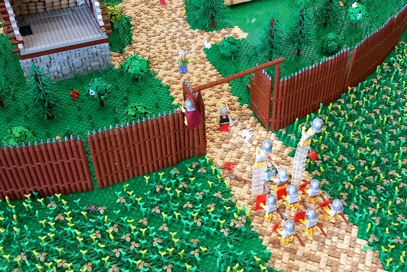 Asterix und Obelix aus Lego.