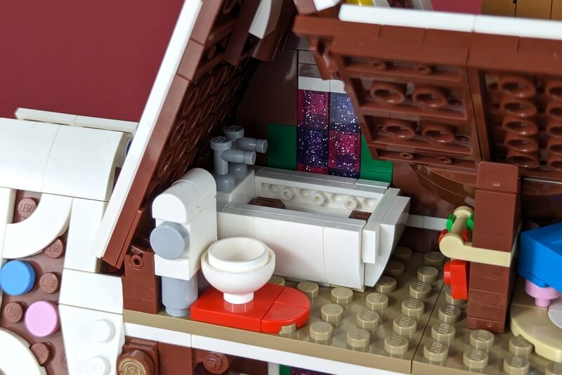 Badewanne und Toilette aus Lego gebaut.