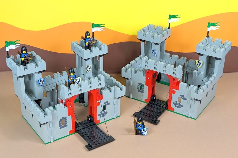 Lego-Burg 6073 zwei mal auf einem Bild.