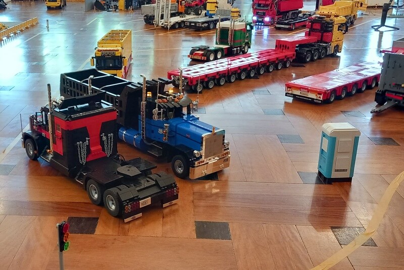 Kenworth-Trucks aus Lego mit Funktionen und Fernsteuerung.