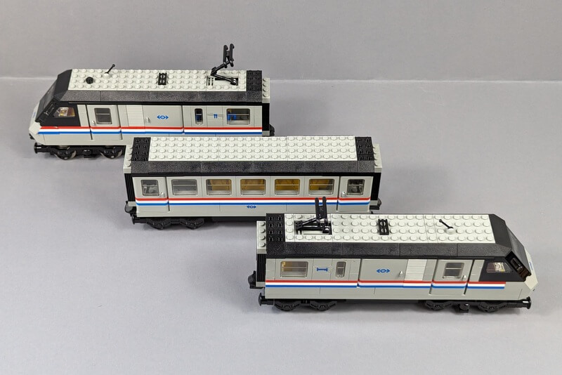Alle drei Wagen des Metroliners auf einem Bild.