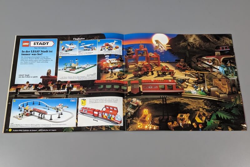 Auf den Seiten 24 und 25 startet im Lego-Katalog von 1990 das Thema Stadt.