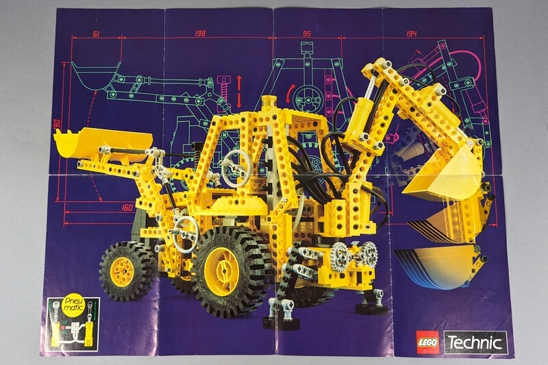 Das große und seltene Poster zeigt den Bagger (Lego-Set 8862).